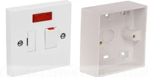 13 Amp Fused Spur + Back Box 3 13 Amp Fused Spur + Back Box